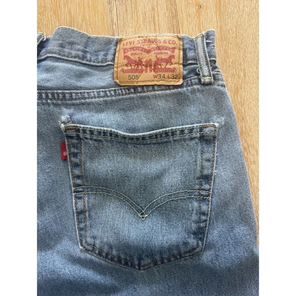 Levis 505 Regular Fit Jeans Mens 34x32 Blue Denim Classic Straight Leg Cut